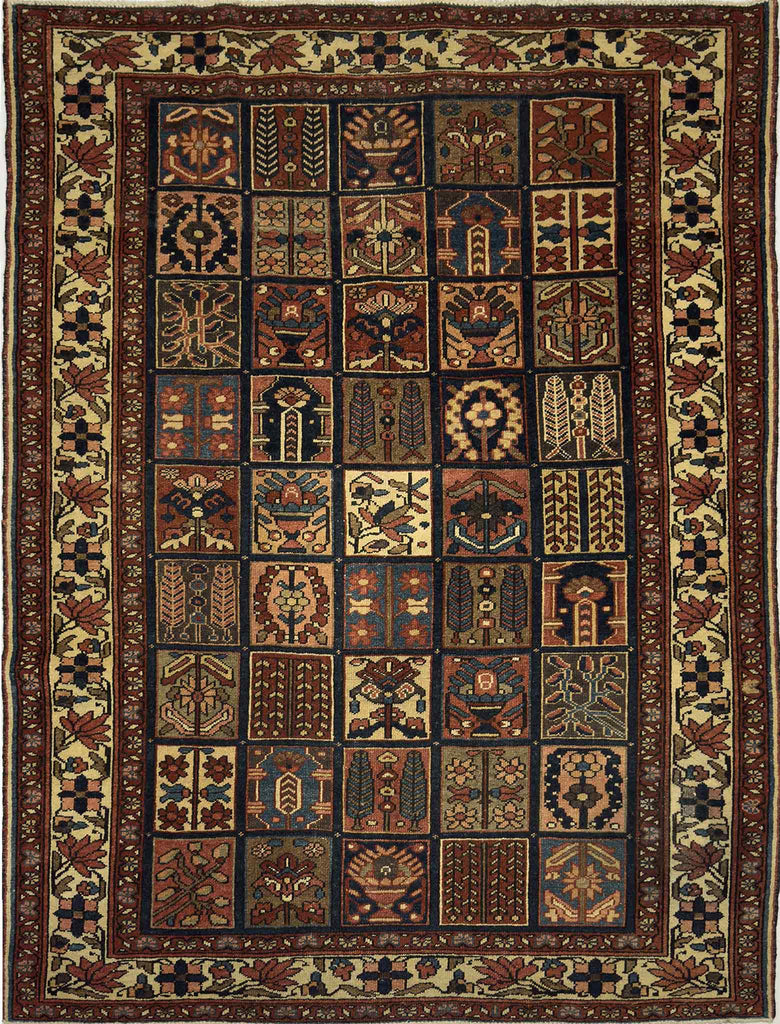 Persian Bakhtiari Rug - 6 x 4 ft