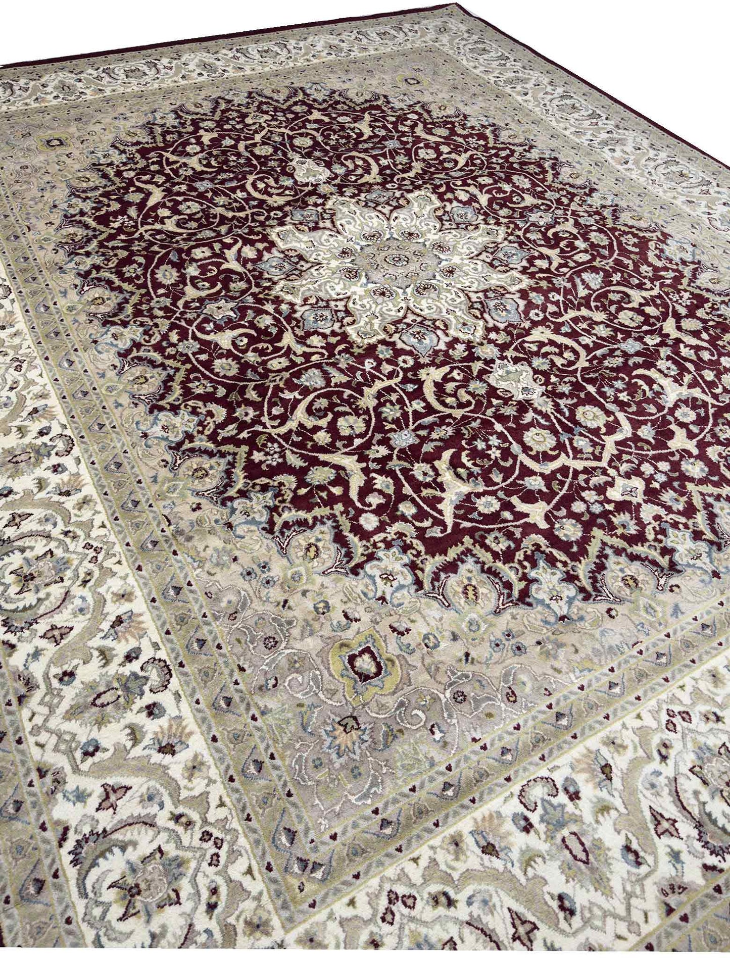 Isfahan Floral Rug - 8 x 10 ft