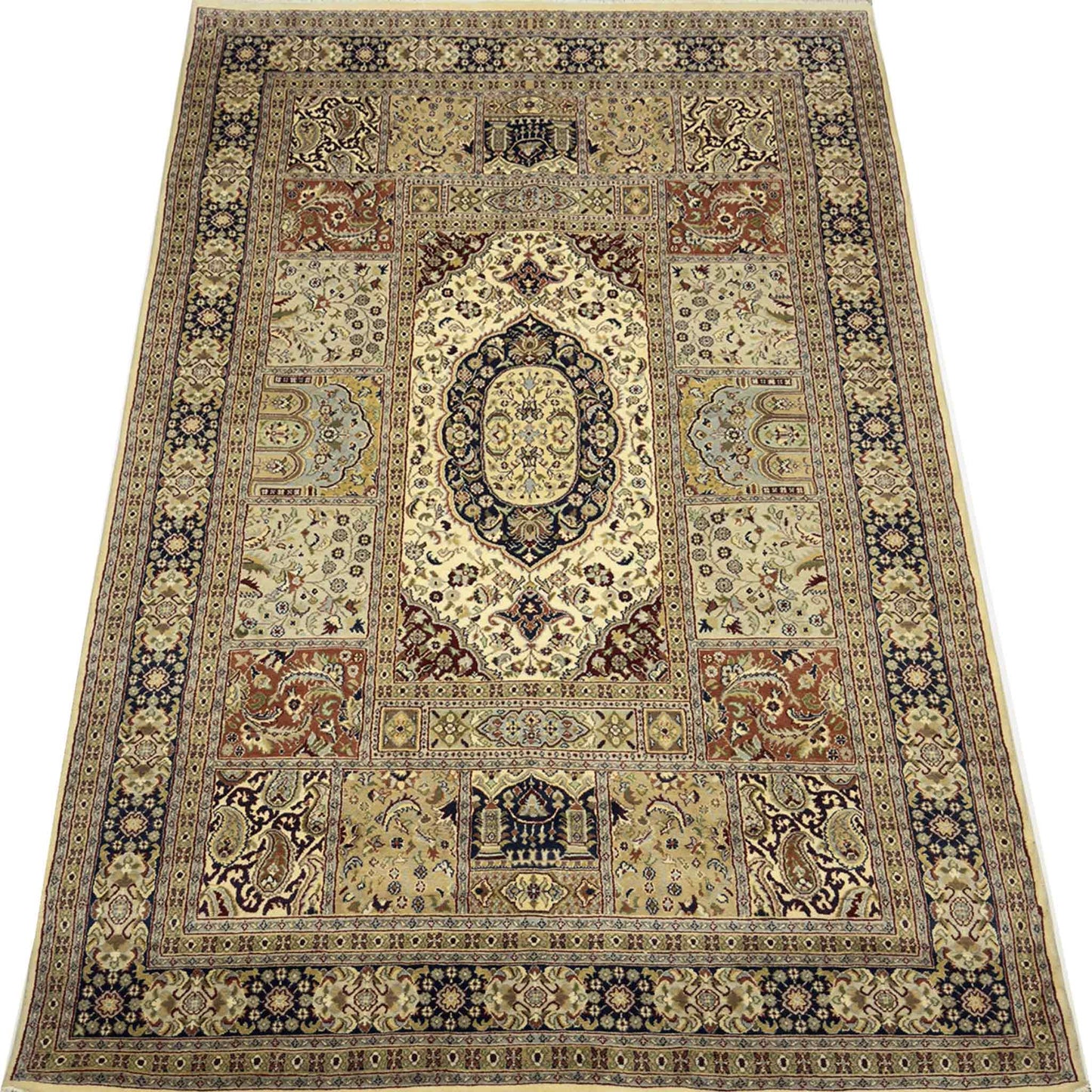 4-Garden Khesti Rug - 9 x 6 ft