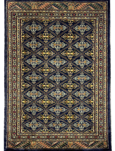 Chirri-Jaal Rug - 2.5 x 4 ft
