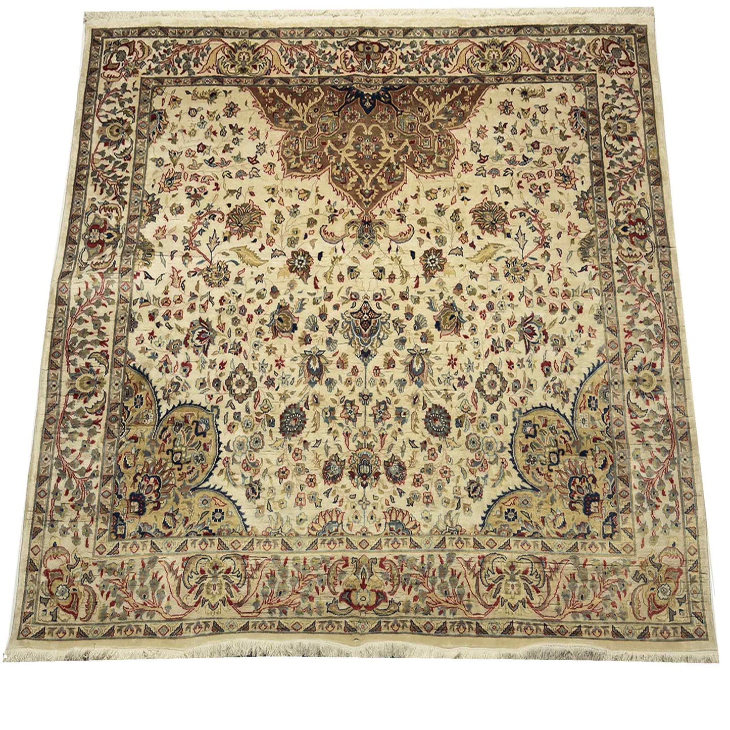 Kashan Floral Rug - 8 x 7 ft