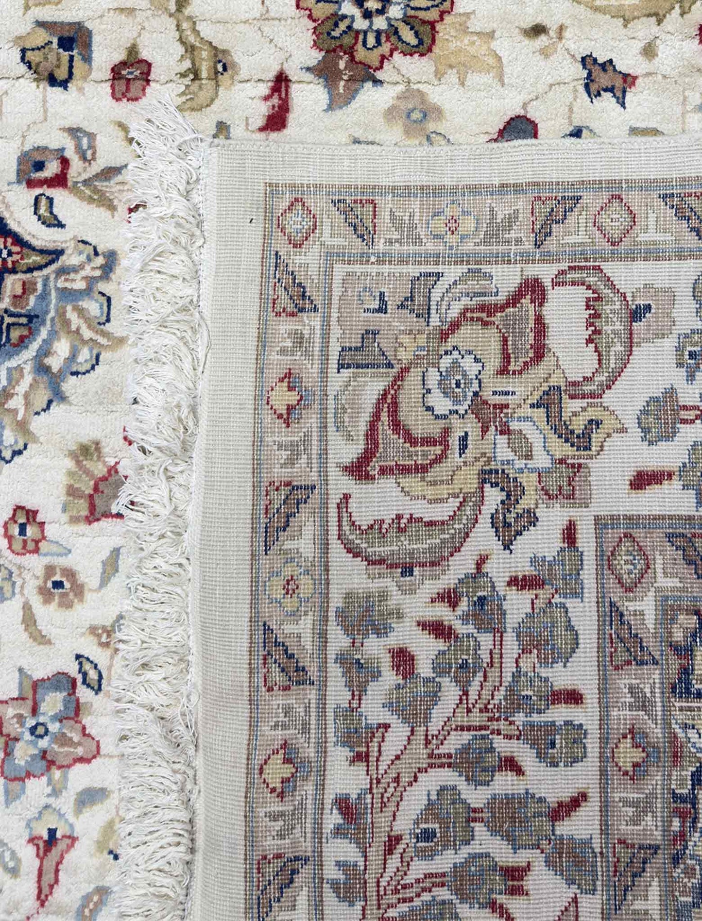 Kashan Floral Rug - 8 x 7 ft
