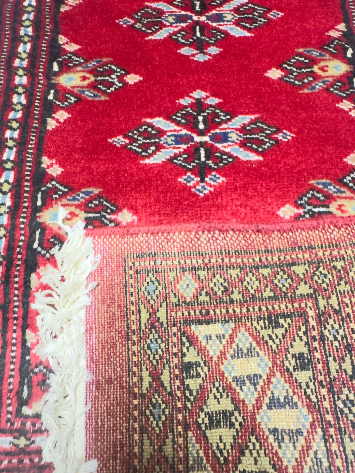 Chirri-Jaal Rug - 2 x 4.5 ft