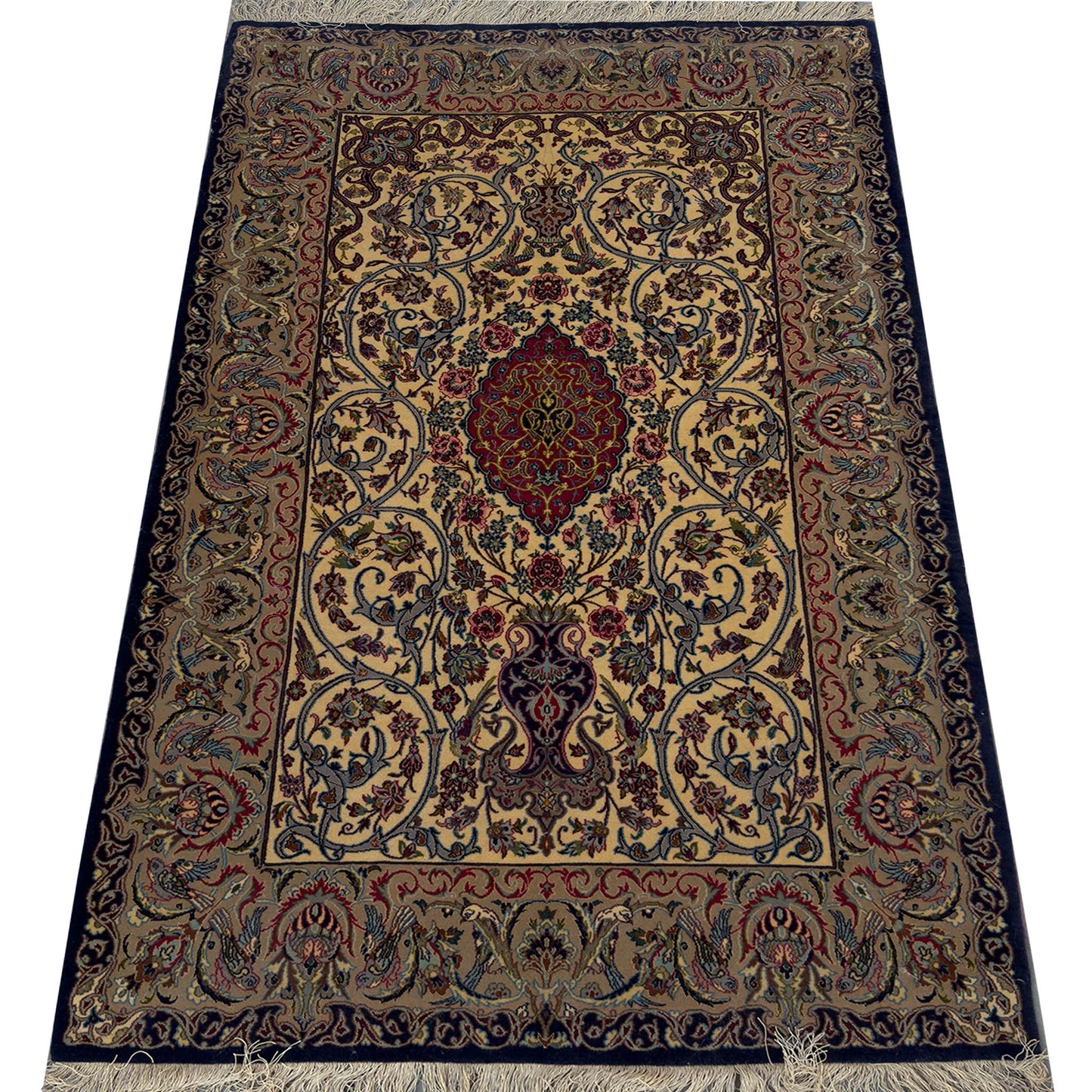 Super Isfahan Rug - 3.5 x 5.5 ft