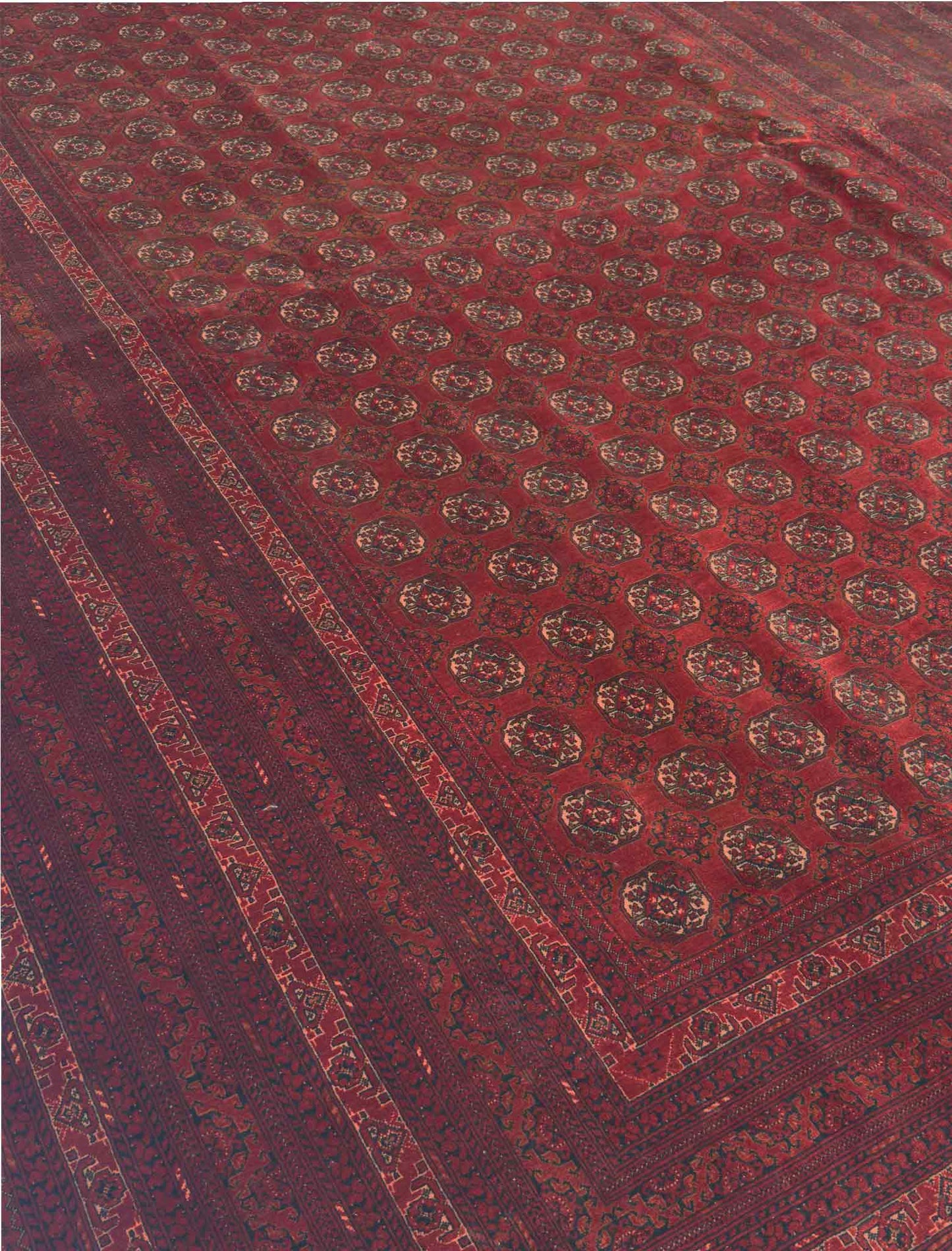 Pre-loved Turkeman Rug - 6.5 x 9.5 ft