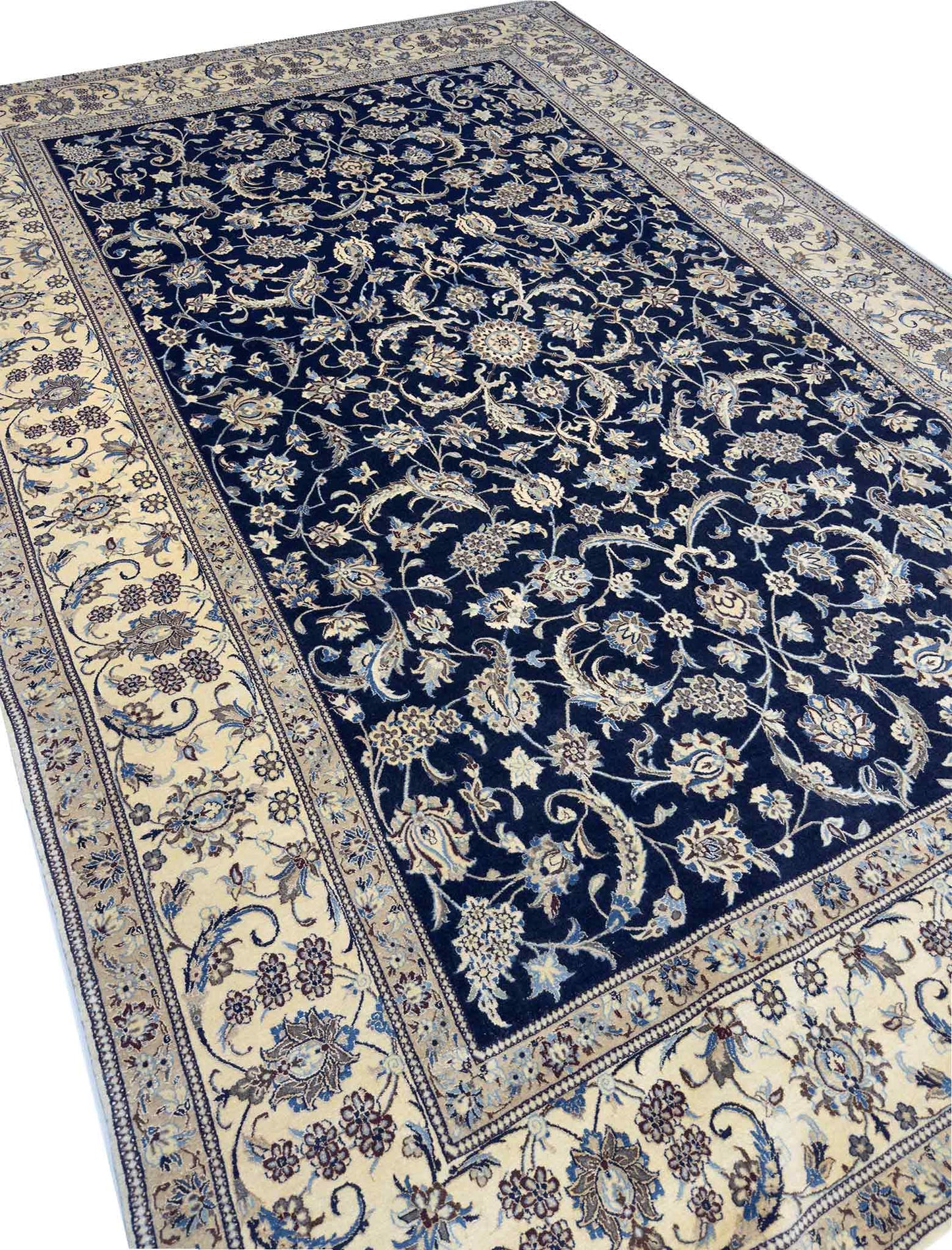 Original Nain Rug - 6.5 x 9.5 ft