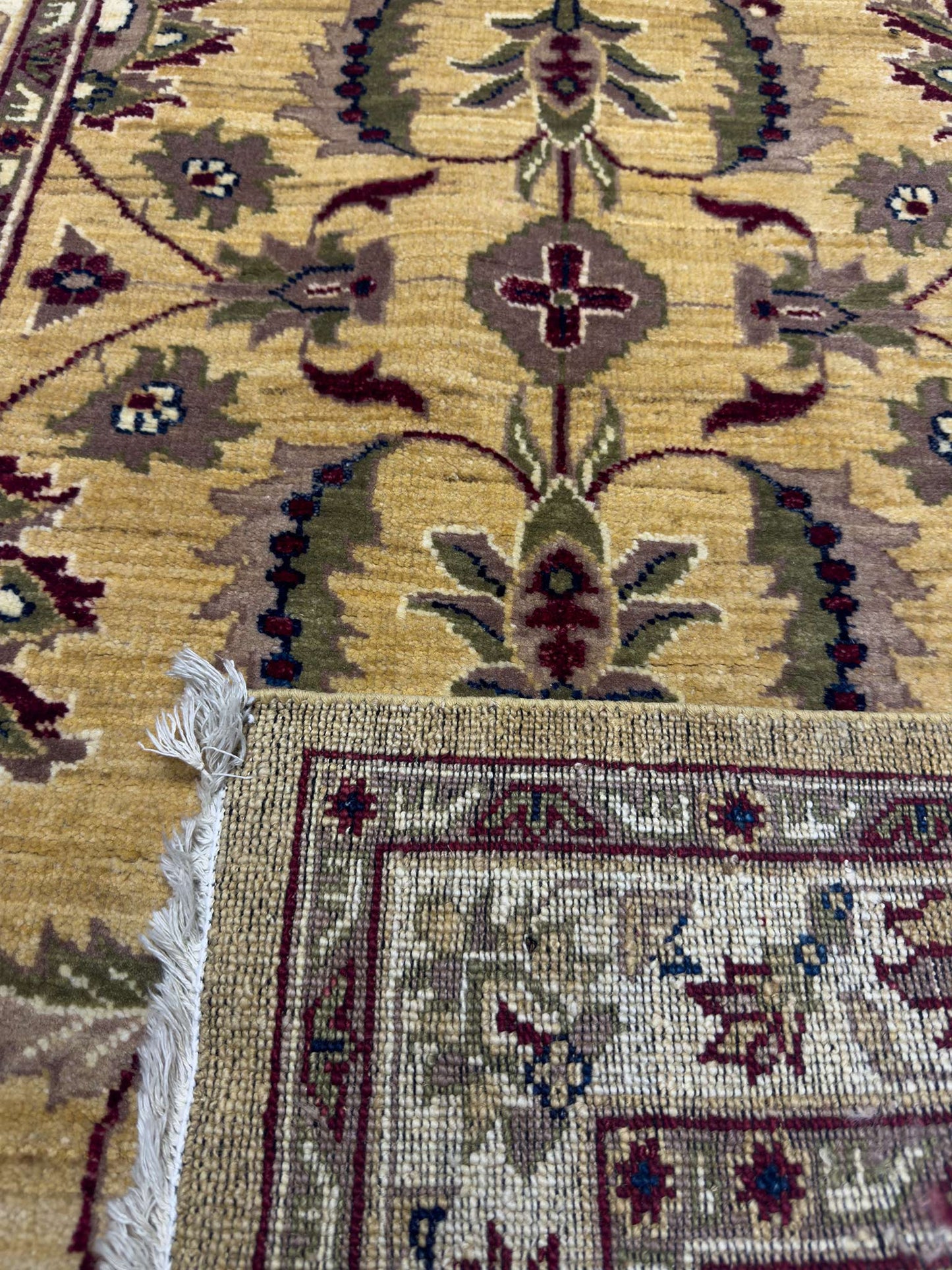 Modern Chobbi Rug - 5 x 3 ft