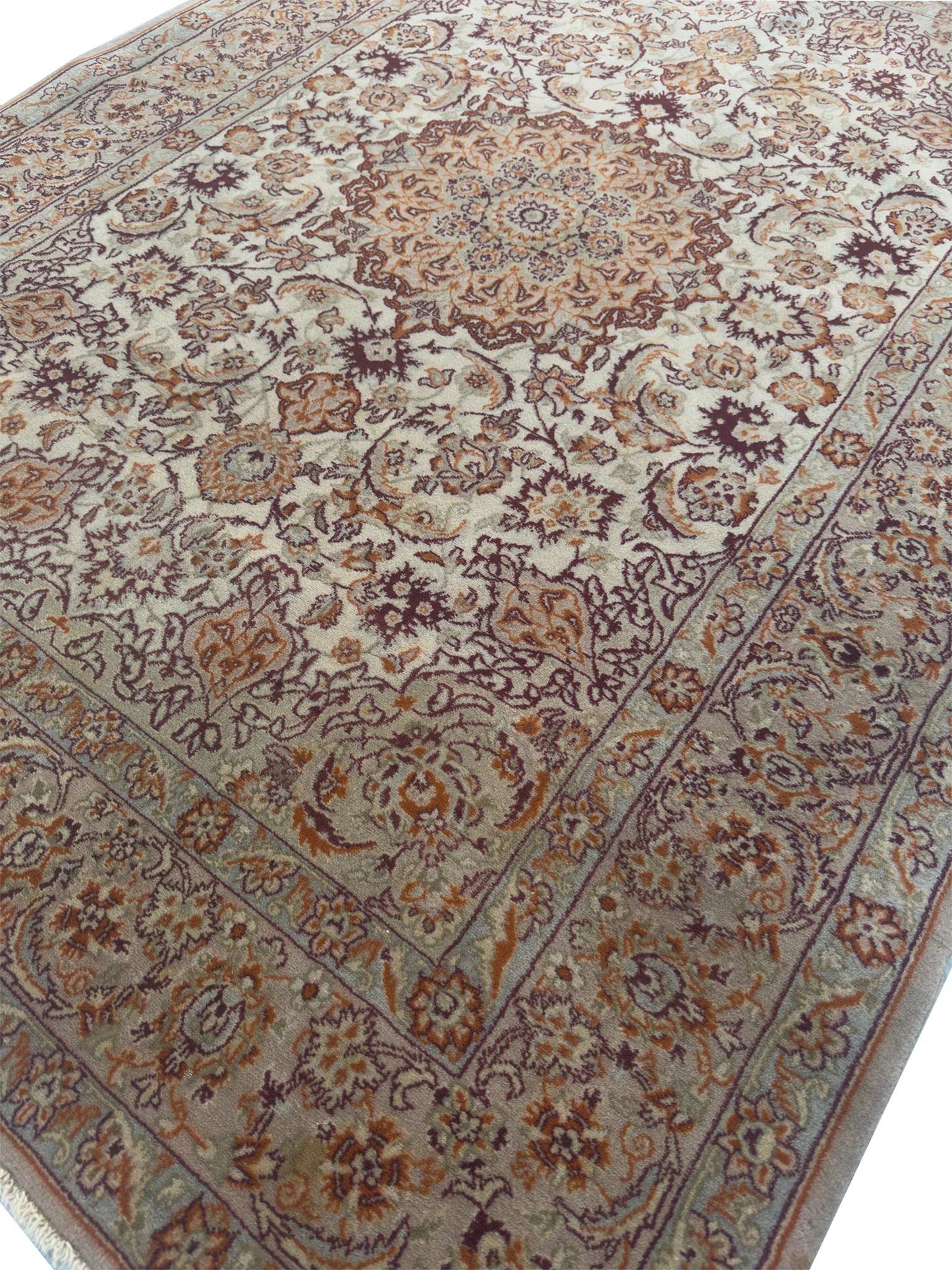 Isfahan Rug - 5 x 3 ft