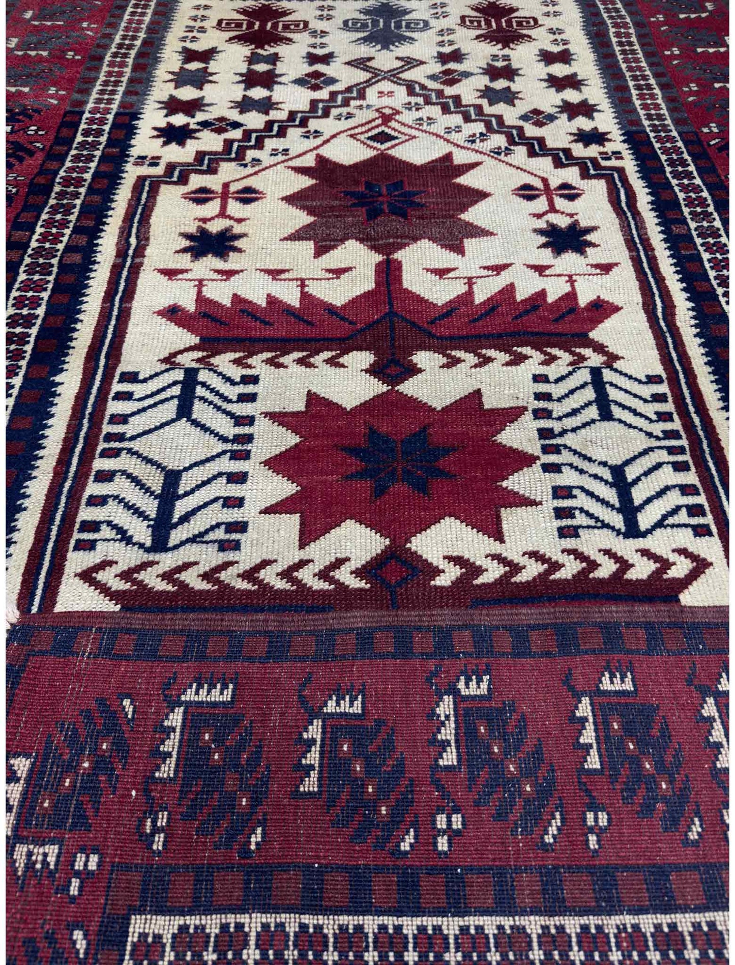 Turkish Yaksebadir Rug - 6 x 4 ft