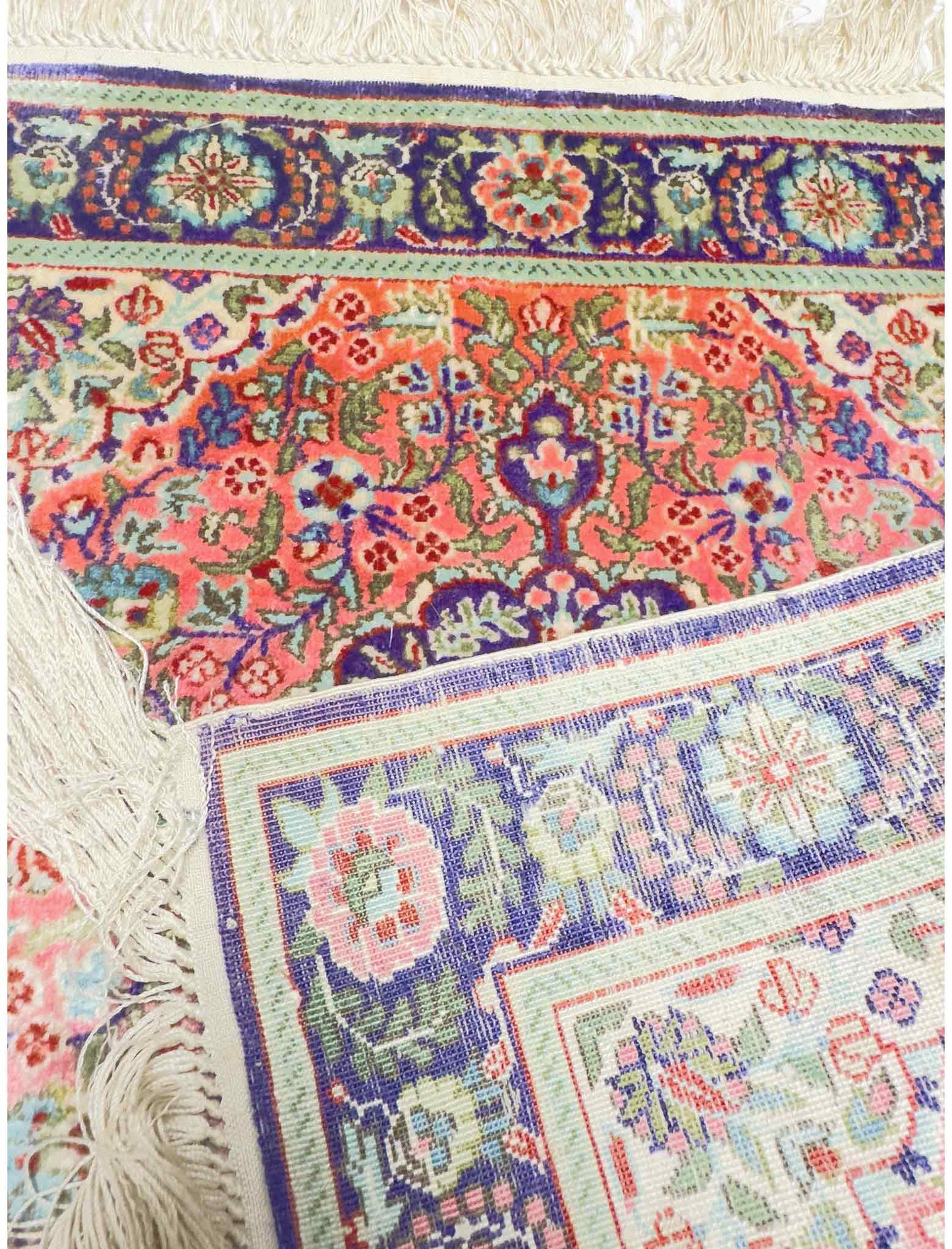 Chinese Hereke Silk Rug - 1.5 x 1.5 ft