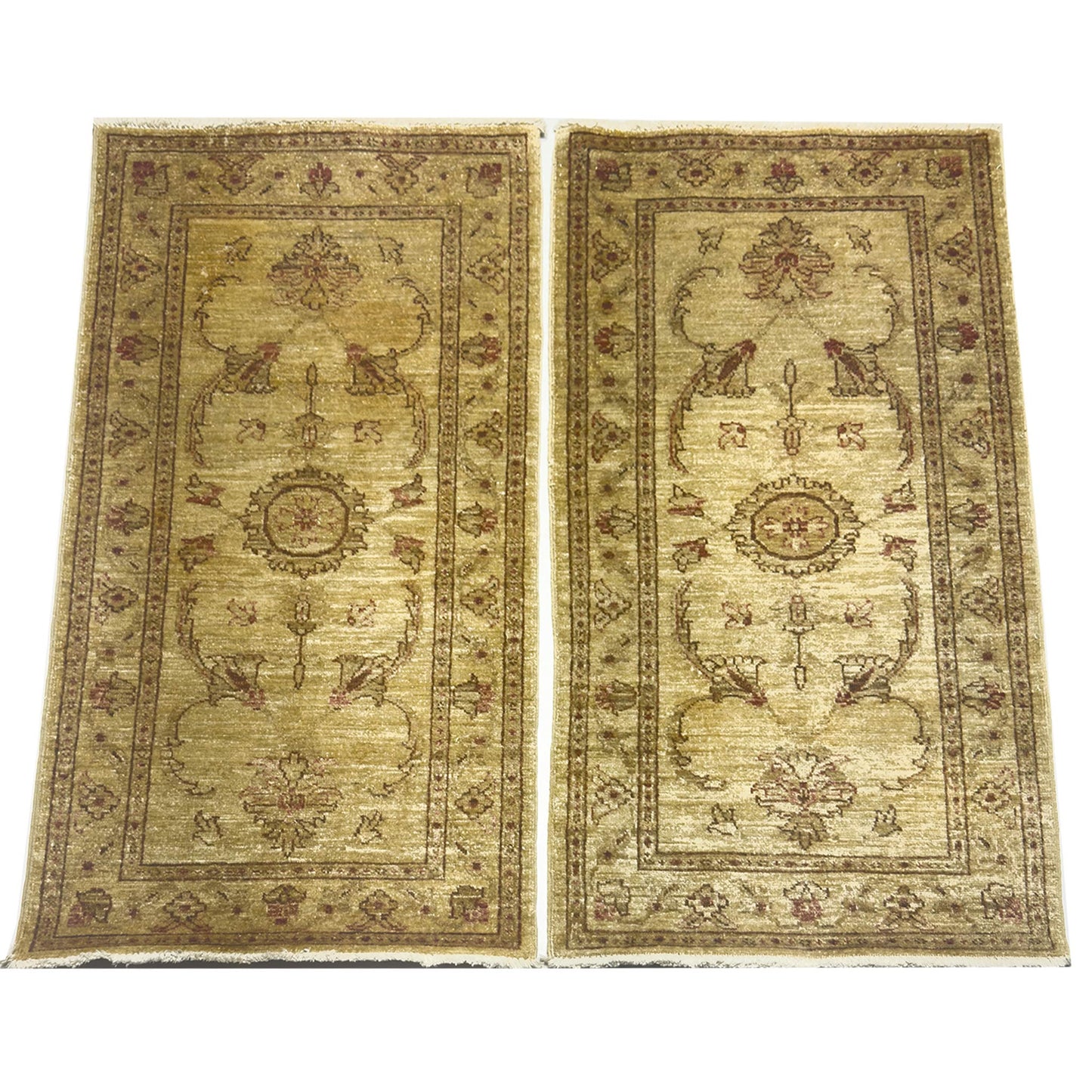 Twin Chobi Rug - 4 x 2.5 ft