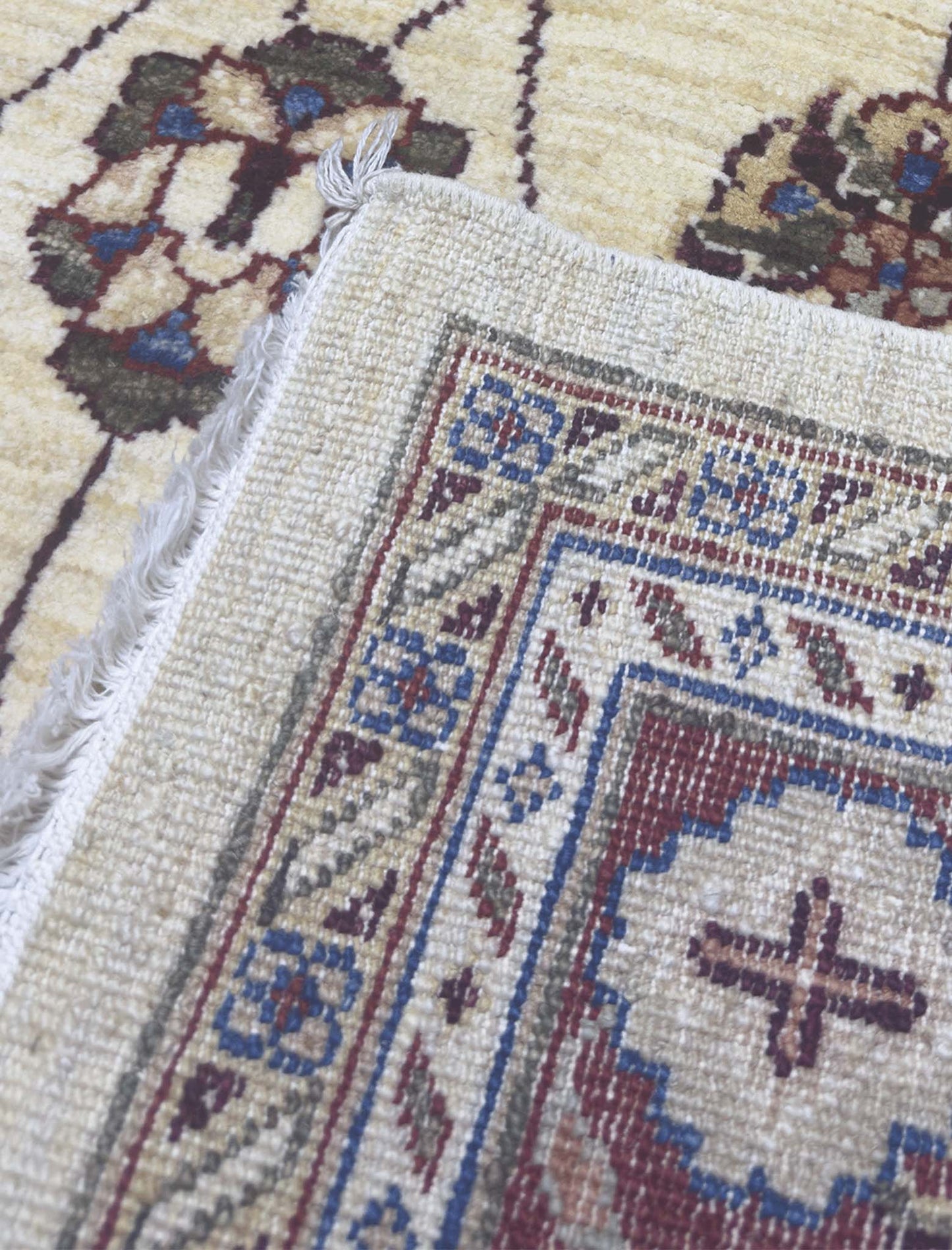 Yakrukh Chobi Rug - 6 x 4 ft