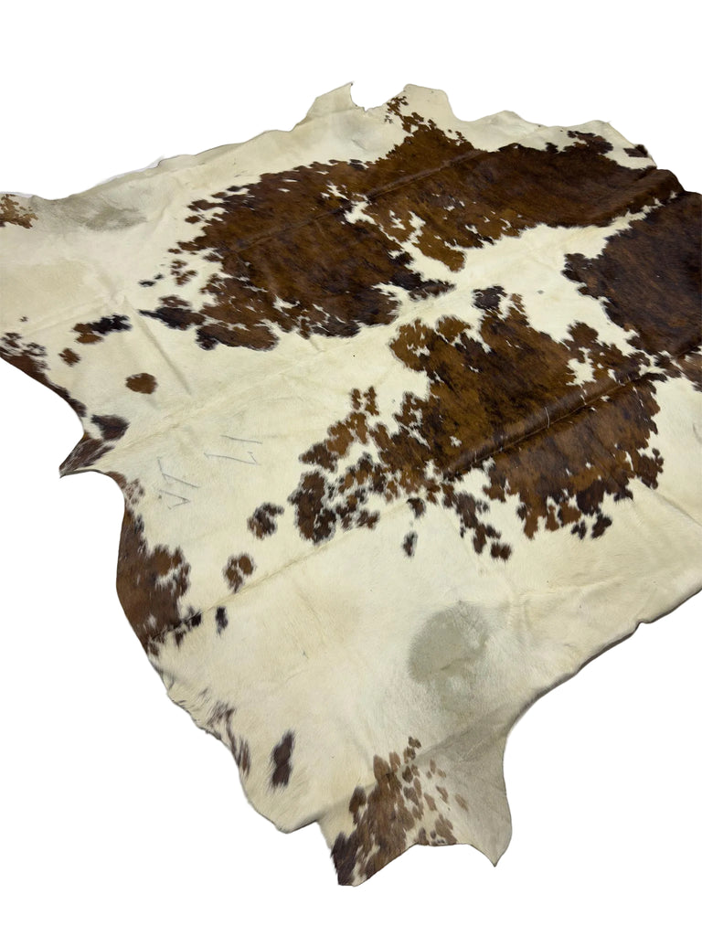 Cow Skin - 7.5 x 8 ft
