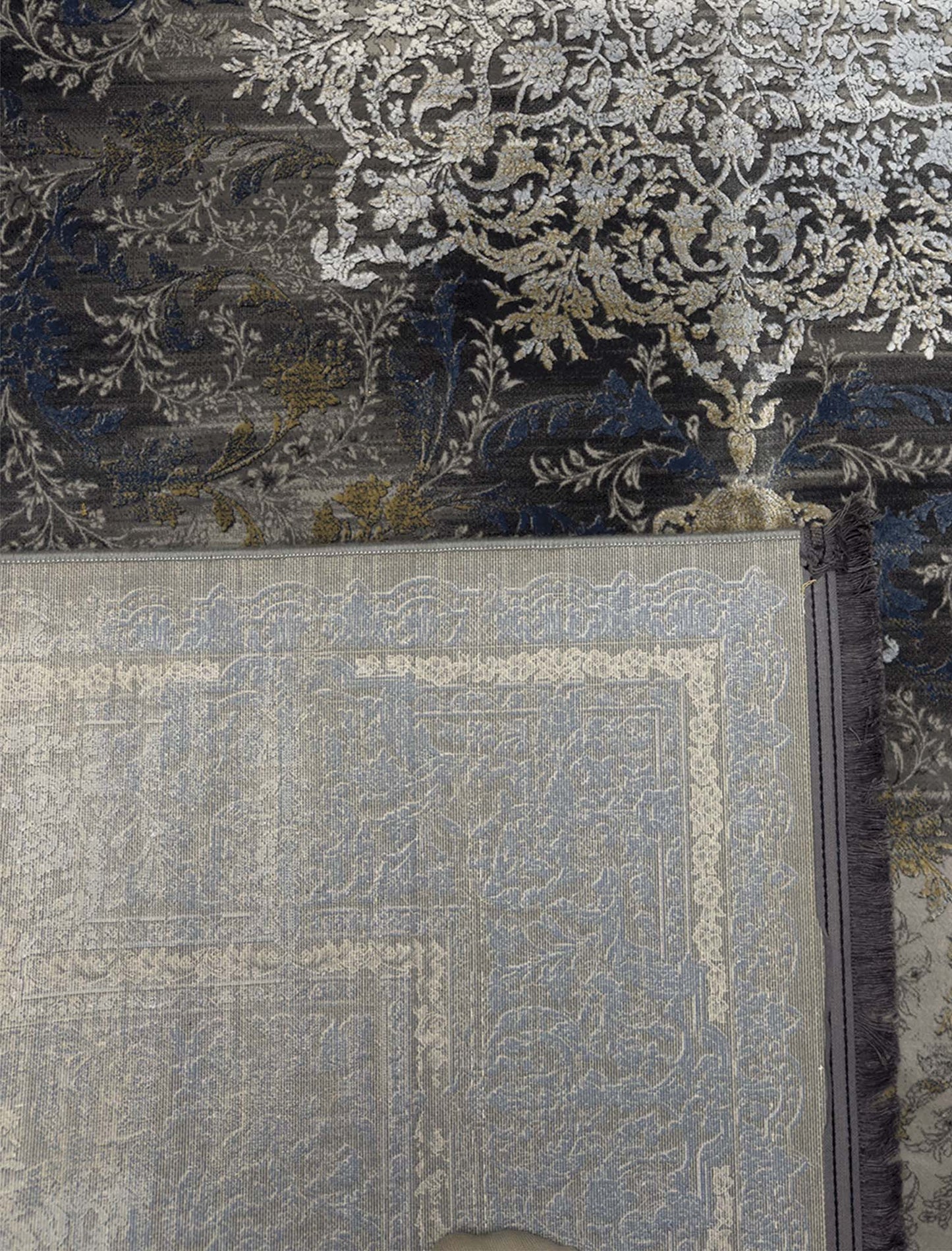 Modern Vintage Rug - 7 x 10 ft