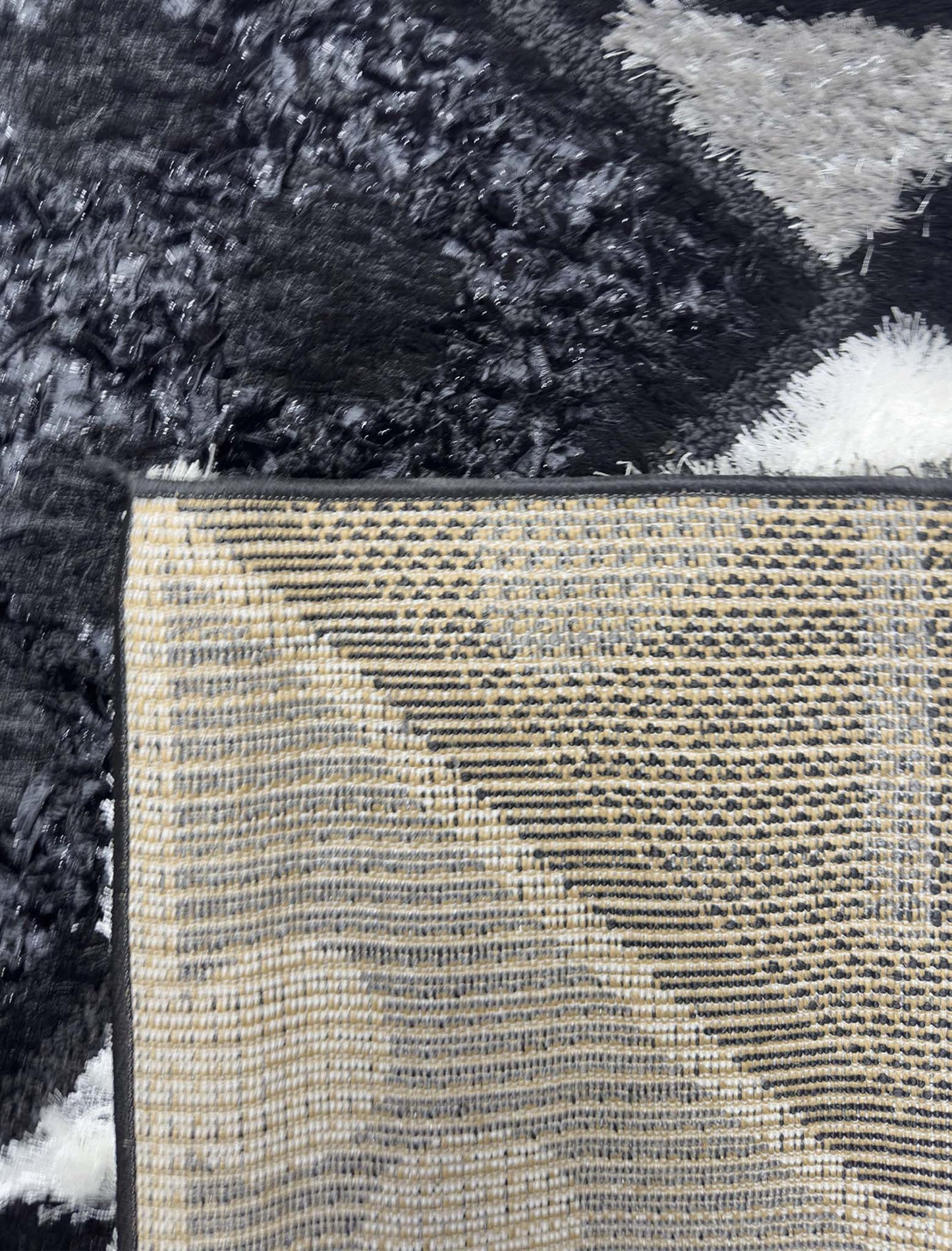 Modern Shaggy Rug - 5 x 7 ft