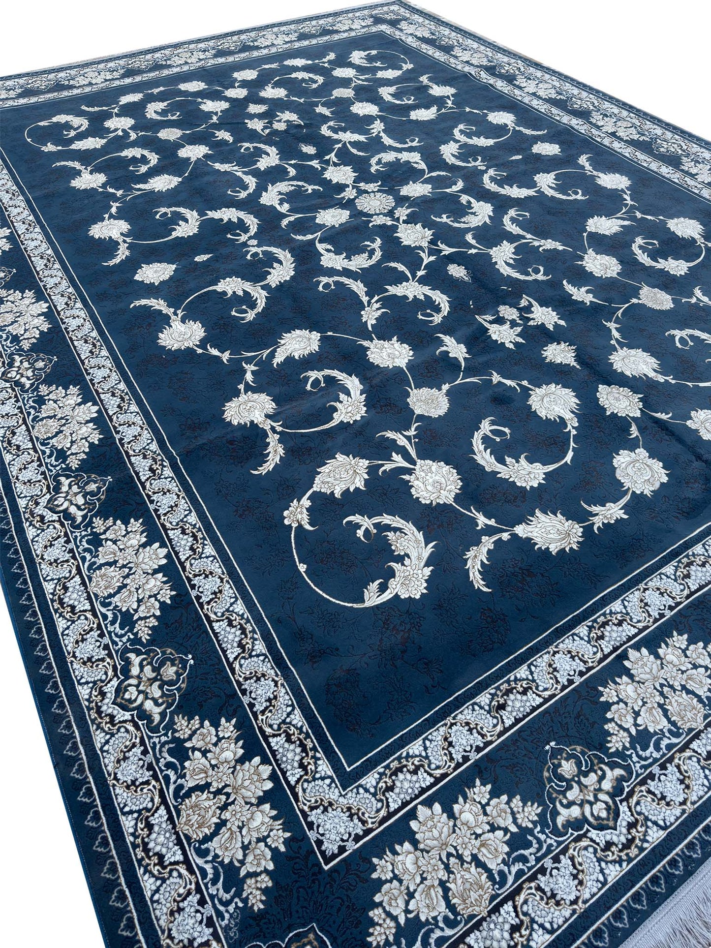 Floral Rug - 10 x 13 ft