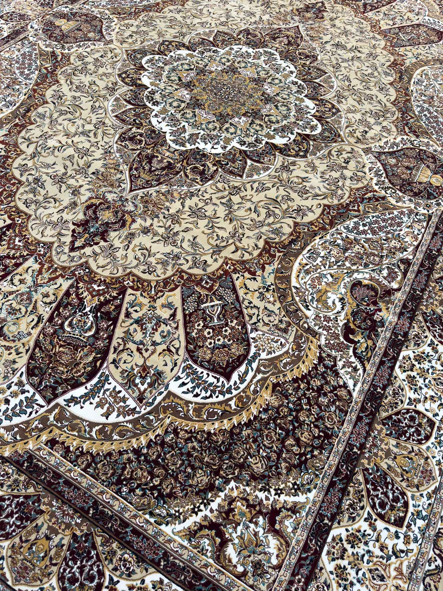Floral Rug - 8 x 11 ft