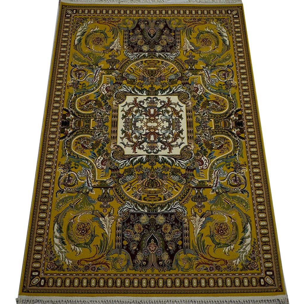 Modern Versace Rug - 5 x 7 ft