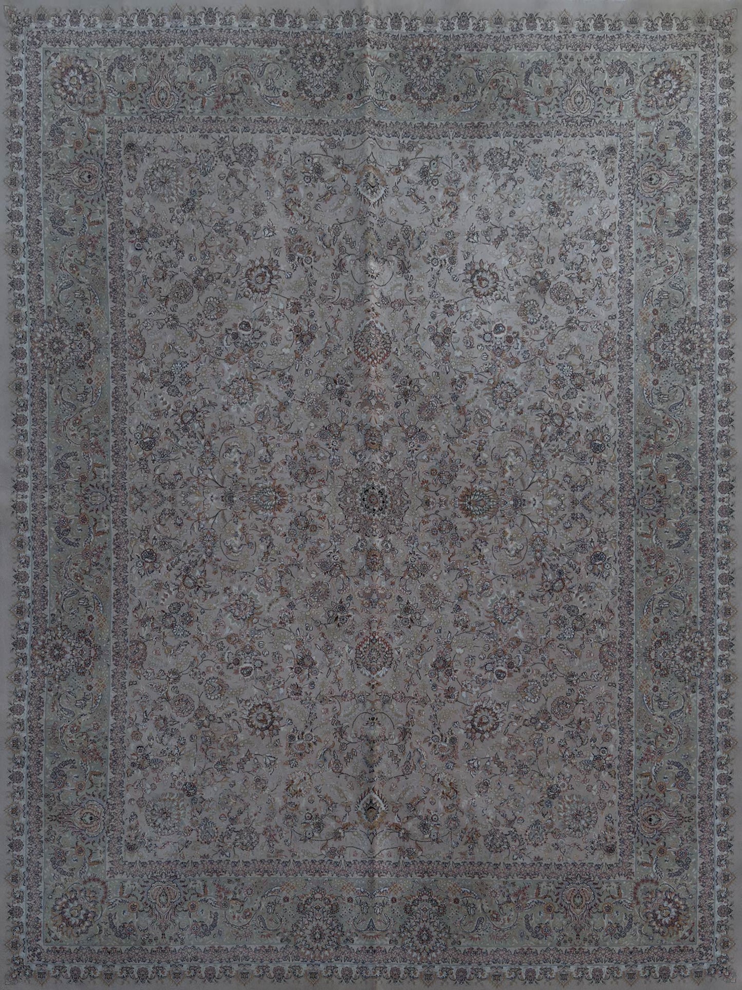 Traditional Floral Rug - 5 x 7 ft