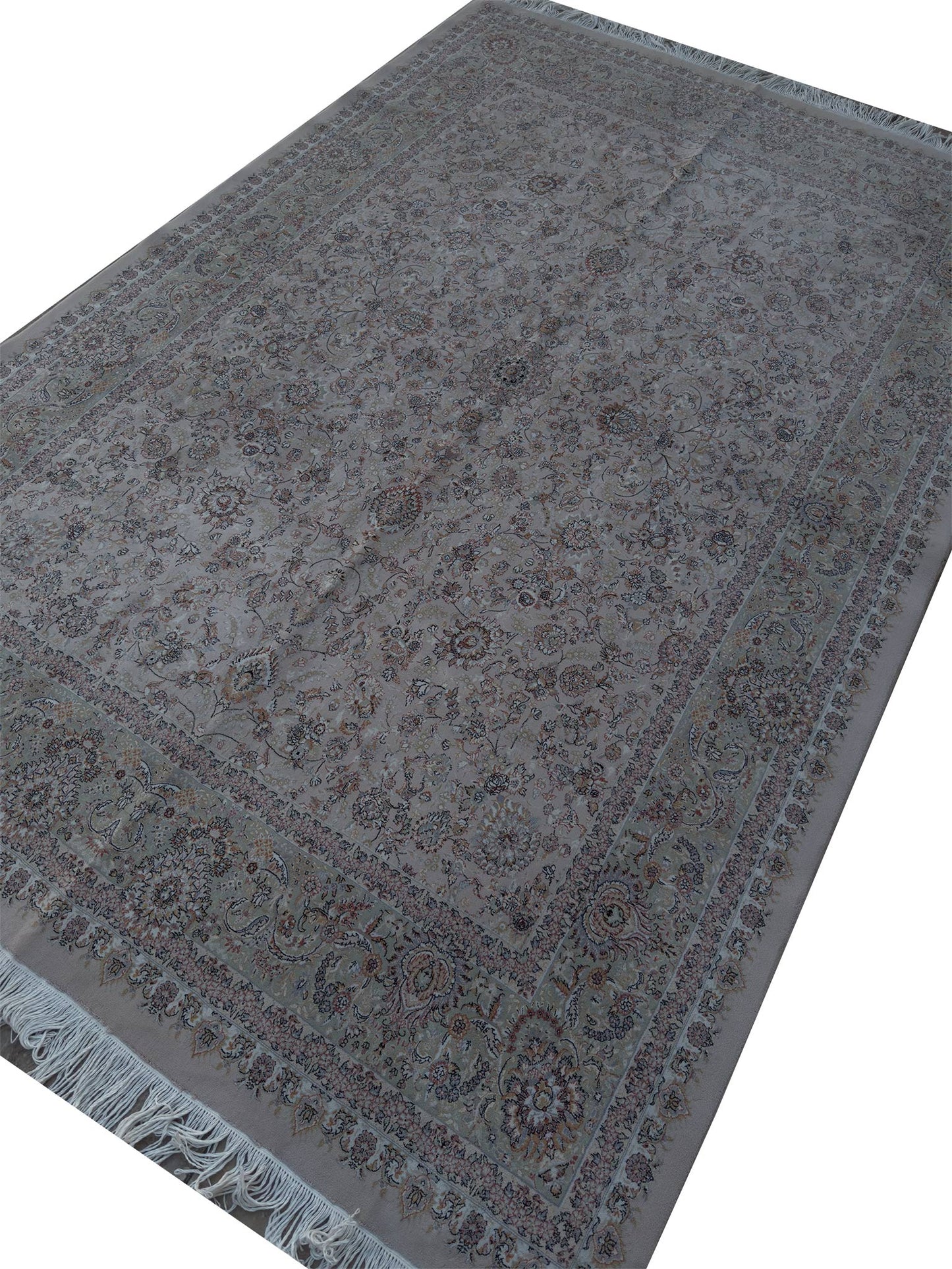 Traditional Floral Rug - 5 x 7 ft