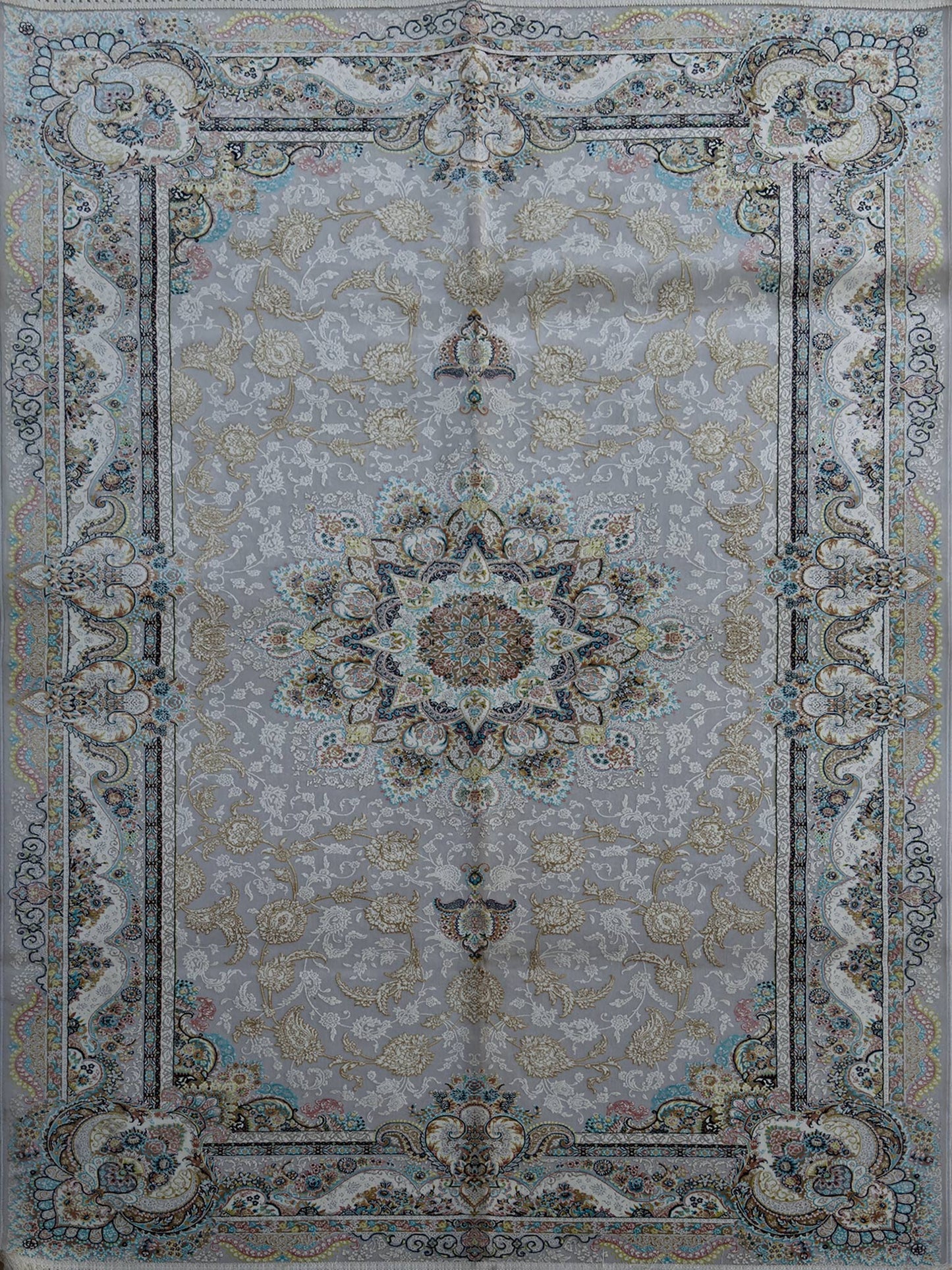 Traditional Floral Rug - 8 x 5 ft