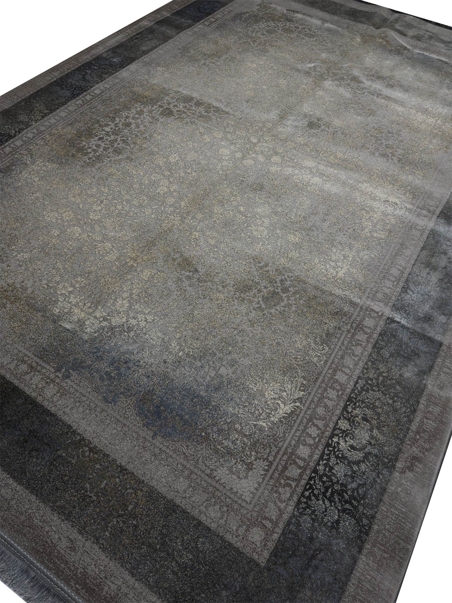 Modern Vintage Rug - 7 x 10 ft