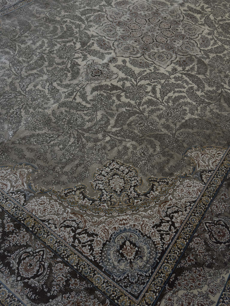 Transitional Floral Rug - 7 x 10 ft