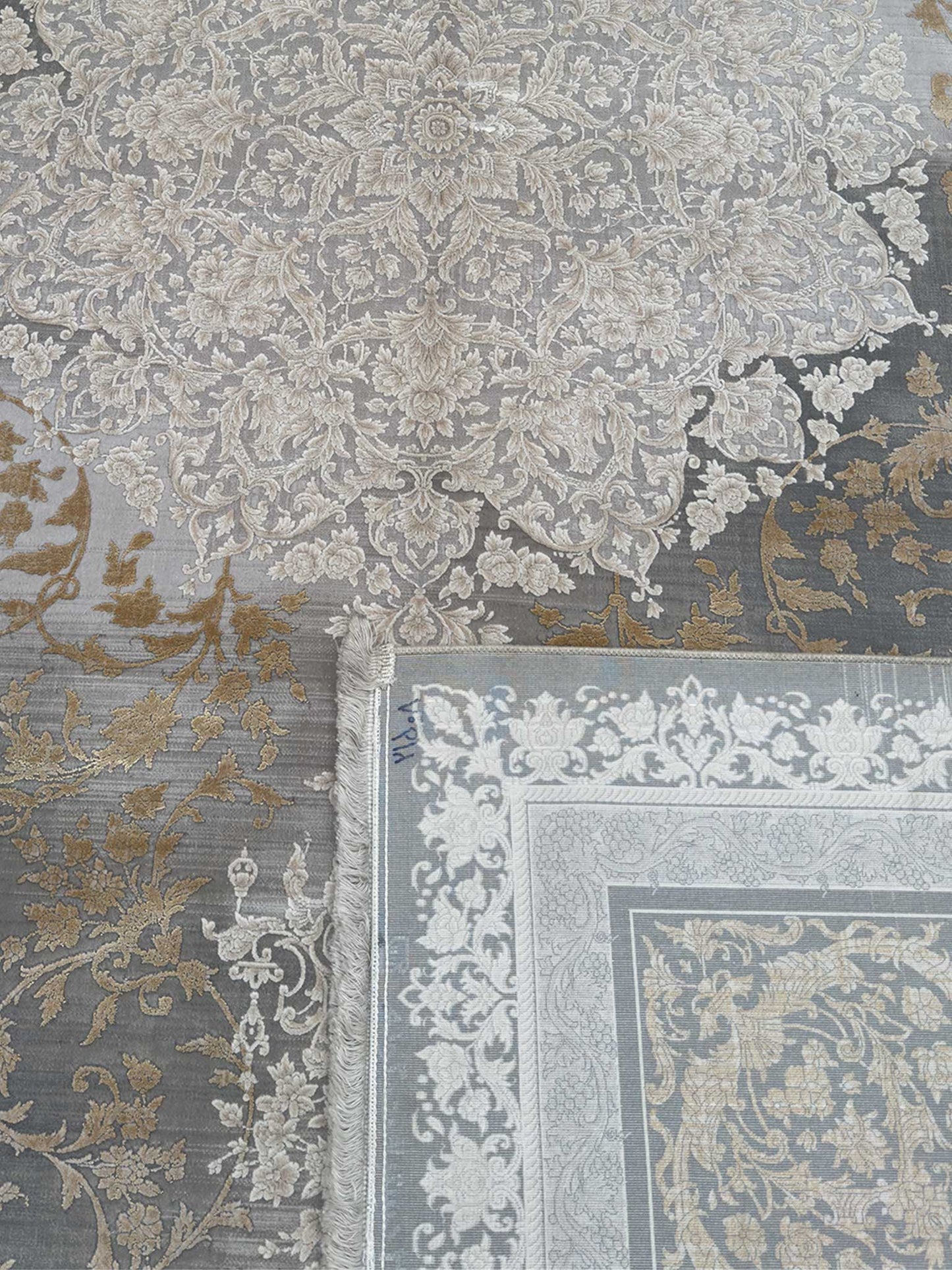 Modern Medallion Rug - 10 x 13 ft
