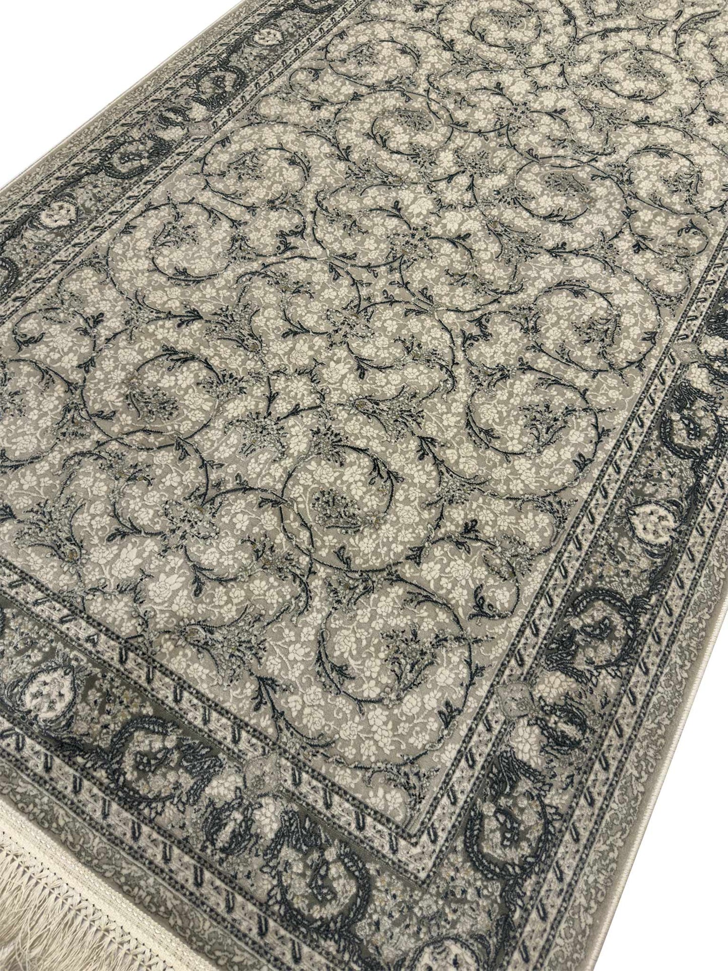 Modern Classic Runner - 3 x 10 ft