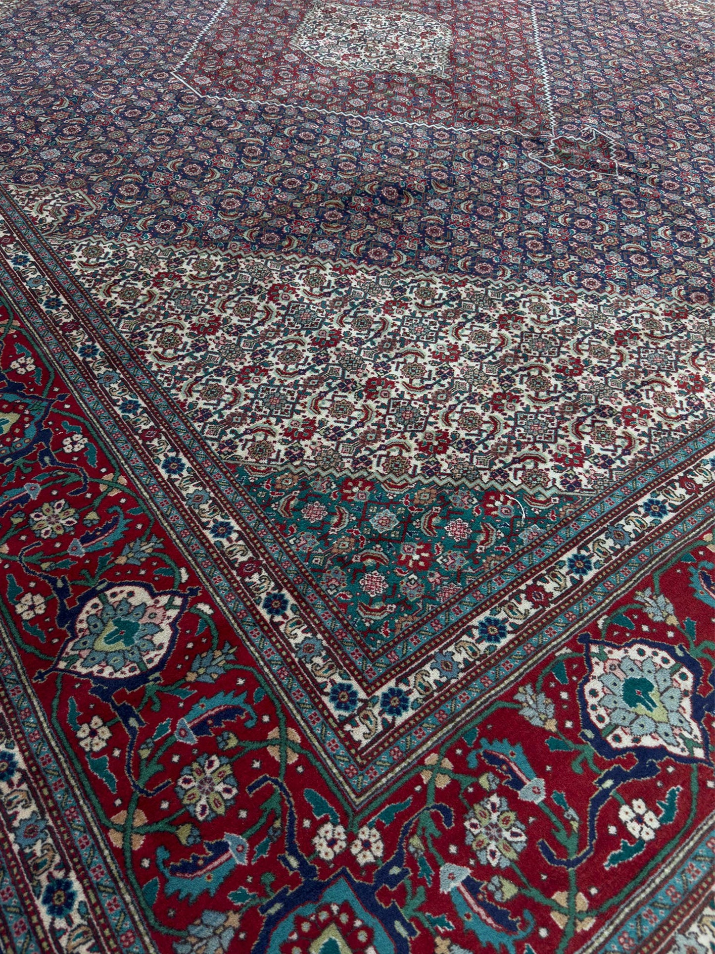Tabrez Mahi - 10 x 13 ft