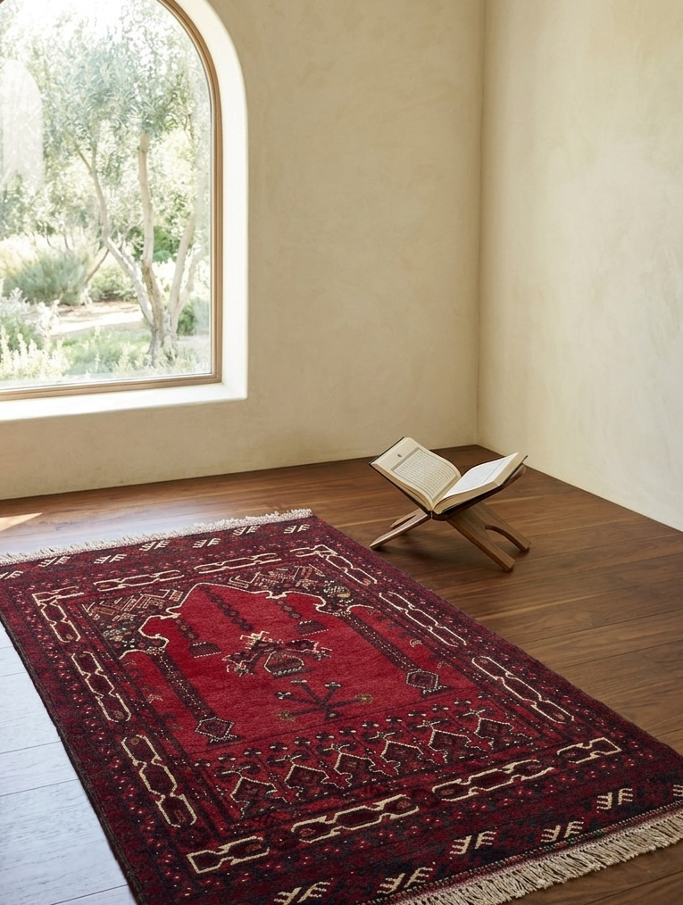 Tribal Prayer Rug - 2.5 x 4 ft